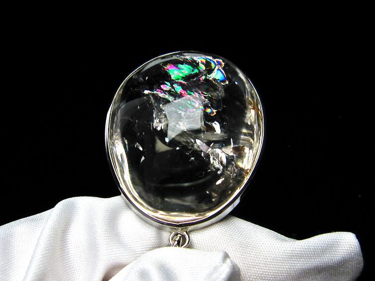 アイリスクォーツ ペンダント 虹入り 水晶 ペンダント 112-6006