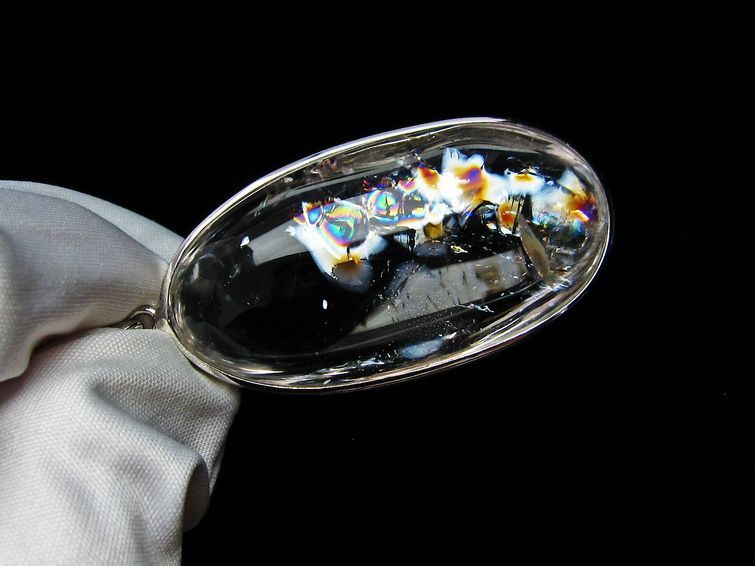 アイリスクォーツ ペンダント 虹入り 水晶 ペンダント 112-6017