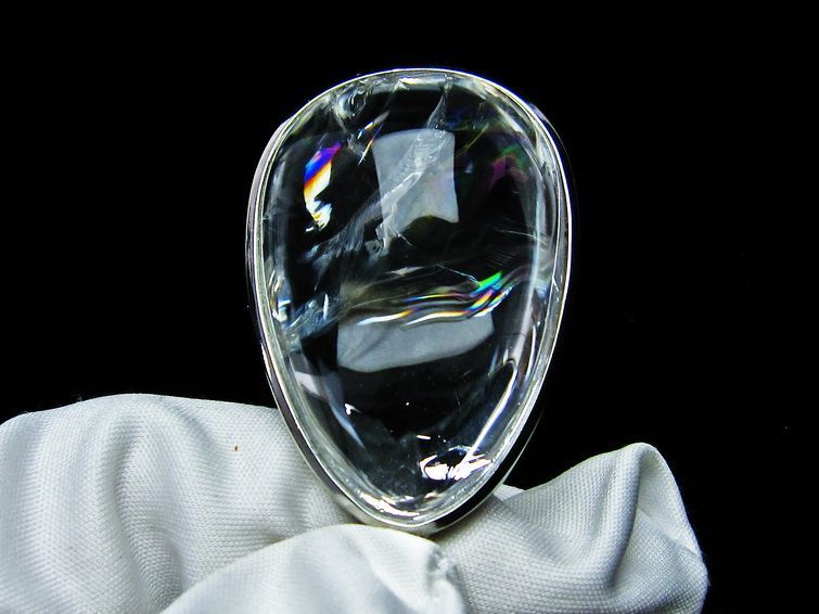 アイリスクォーツ 水晶 ペンダント 虹入り 一点物 112-8250