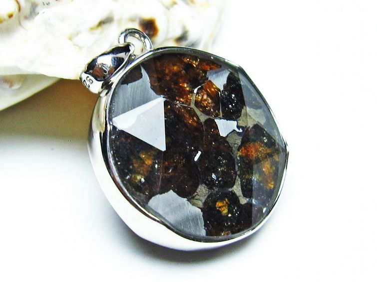 パラサイト隕石 ペンダント パワーストーン ペンダントトップ Pallasite Meteorite メンズ レディース アクセサリー 大衛星 一点物 112-8959