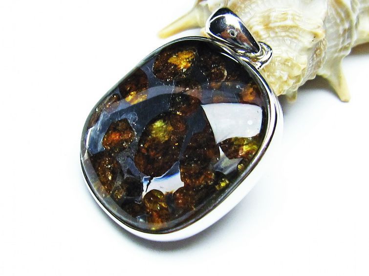 パラサイト隕石 ペンダント パワーストーン ペンダントトップ Pallasite Meteorite メンズ レディース アクセサリー 一点物 112-9012