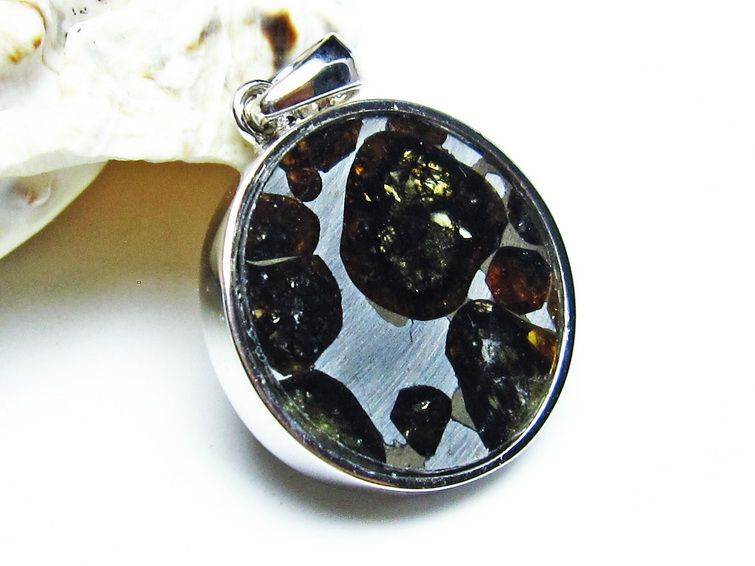 パラサイト隕石 ペンダント パワーストーン ペンダントトップ Pallasite Meteorite メンズ レディース アクセサリー 一点物 112-9157