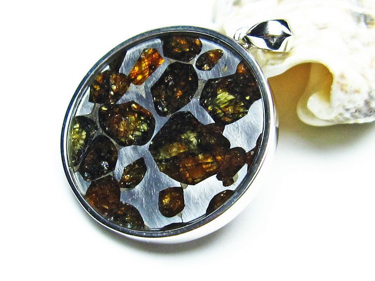 パラサイト隕石 ペンダント パワーストーン ペンダントトップ Pallasite Meteorite メンズ レディース アクセサリー 一点物 112-9261