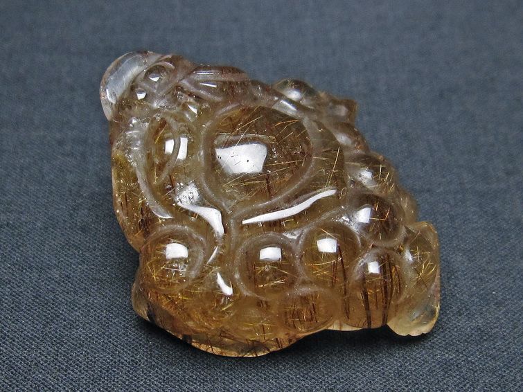 金針ルチル 金蟾 置物 手彫り 彫刻品 キンセン ルチルクォーツ 原石 一点物 144-59