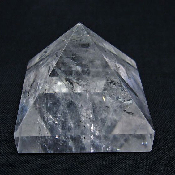 水晶 ピラミッド置物 一点物 145-1064