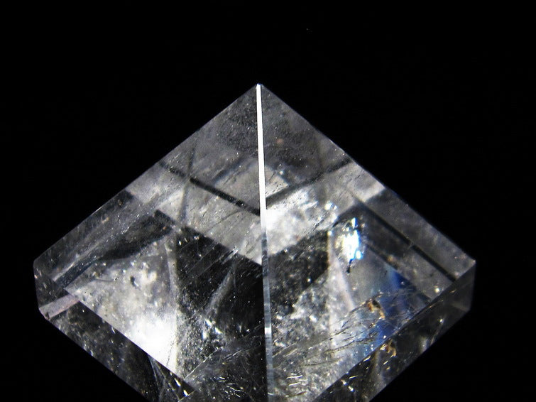 水晶 ピラミッド置物 一点物 145-507 【sold out】