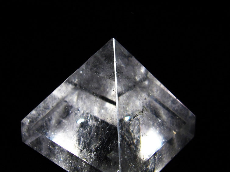 水晶 ピラミッド置物 一点物 145-508