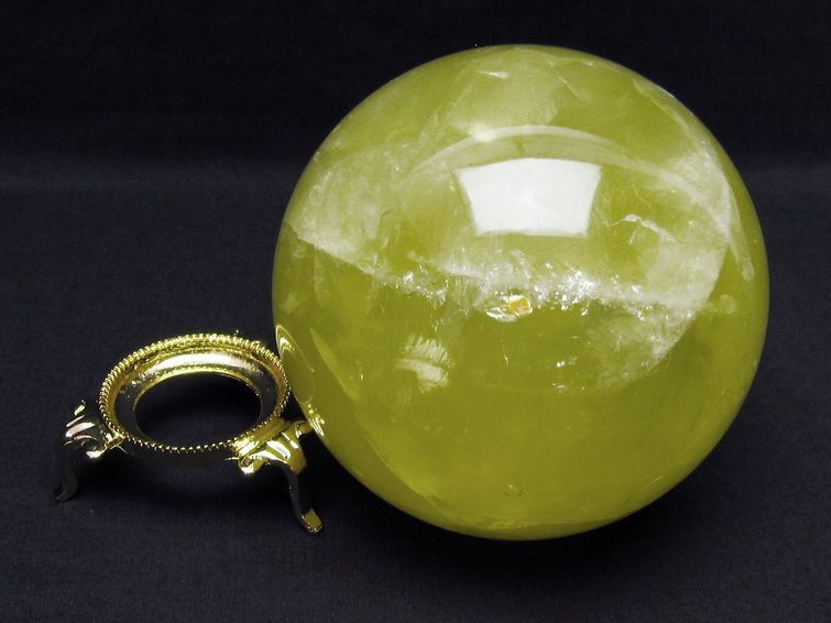 1.5Kg ミルキークォーツ 丸玉 105mm スフィア イエロー 一点物 151-4576