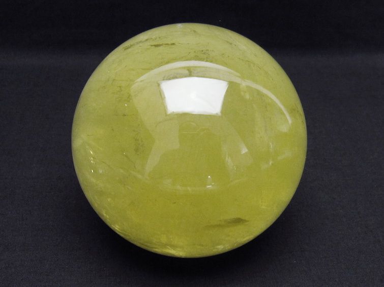 1.2Kg ミルキークォーツ 丸玉 虹入り 95mm スフィア イエロー 一点物 151-4599