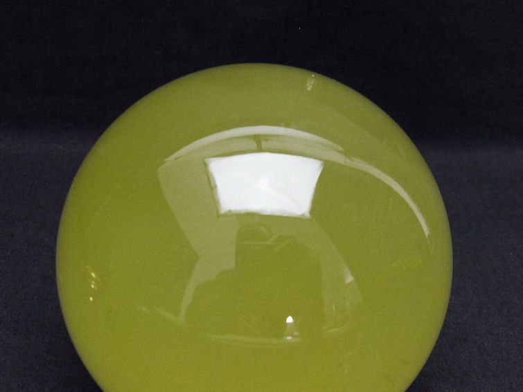 1.2Kg ミルキークォーツ 丸玉 93mm スフィア イエロー 一点物 151-4601