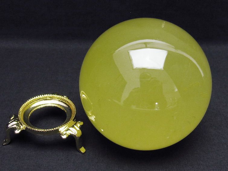 1.2Kg ミルキークォーツ 丸玉 93mm スフィア イエロー 一点物 151-4601