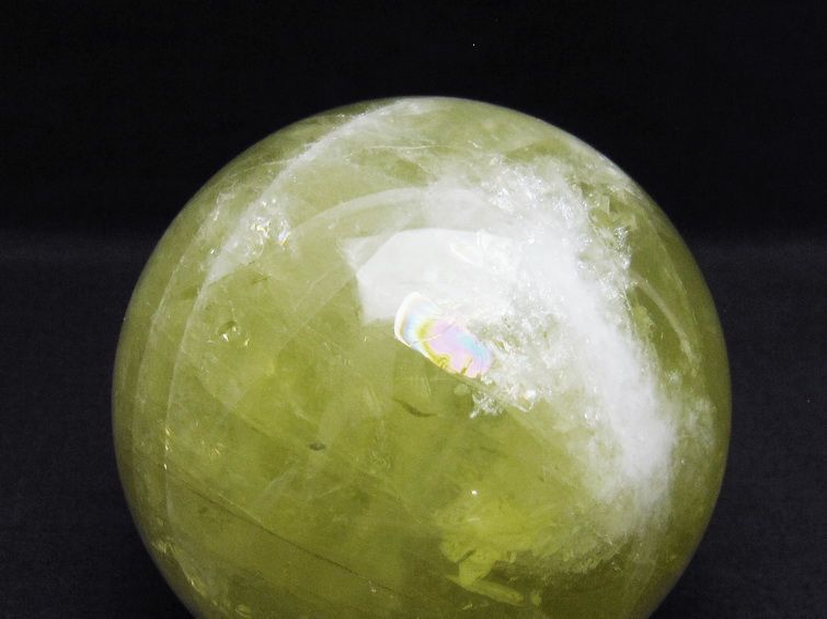 1.5Kg ミルキークォーツ 丸玉 虹入り 101mm スフィア イエロー 一点物 151-4603