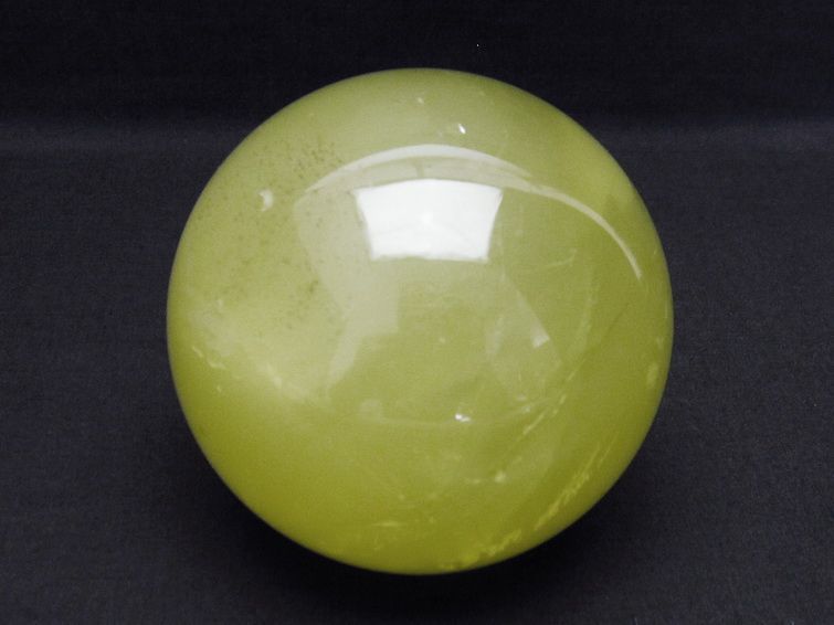 1.4Kg ミルキークォーツ 丸玉 100mm スフィア イエロー 一点物 151-4607