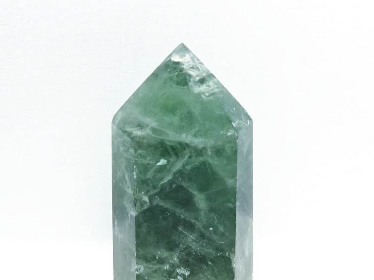 1.5Kg フローライト 原石 六角柱 蛍石 一点物 152-1562