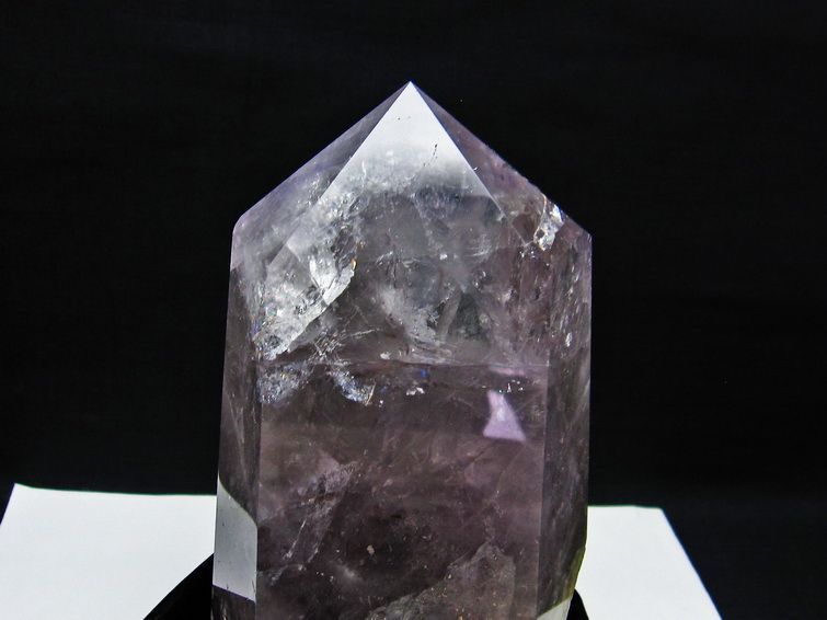 1.3Kg アメジスト 六角柱 台座付属 一点物 152-1674