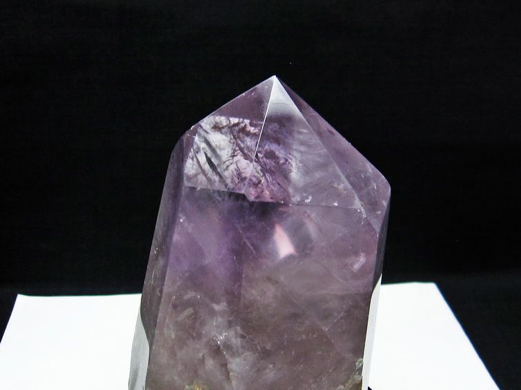 アメジスト 六角柱 台座付属 一点物 152-1688