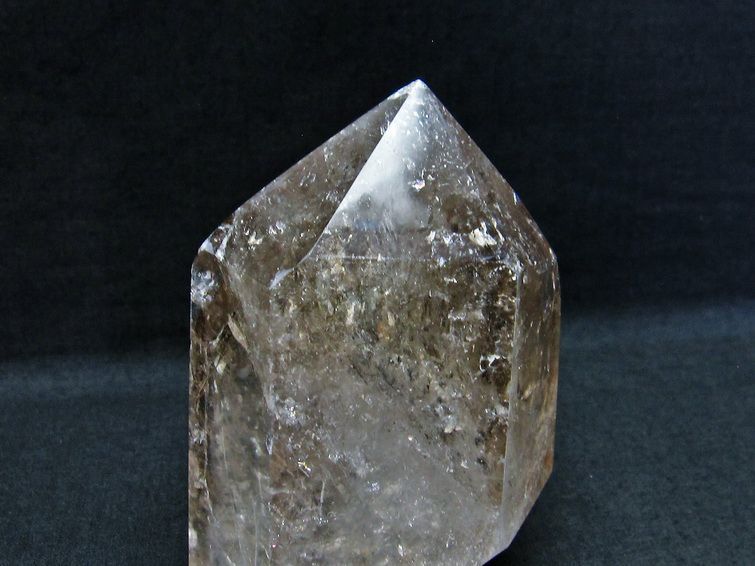 スモーキークォーツ 六角柱 煙水晶 虹入り 152-1795