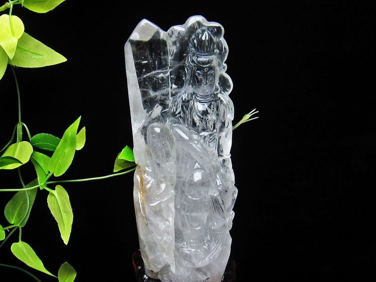 1Kg クリスタルクォーツ 水晶 彫刻品 オブジェ 置き物 手彫り観音置物 台座付属 一点物 154-3
