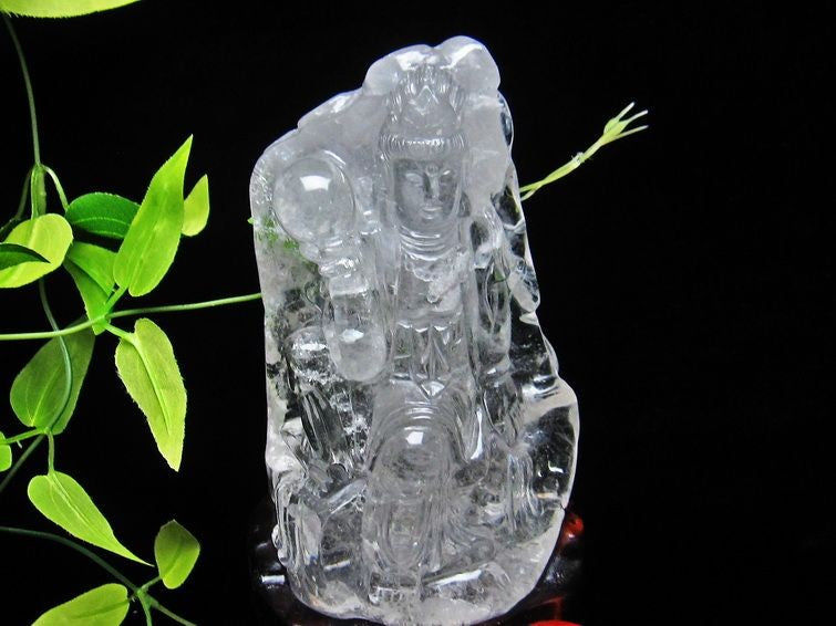 1Kg クリスタルクォーツ 水晶 彫刻品 オブジェ 置き物 手彫り観音置物 台座付属 一点物 154-4