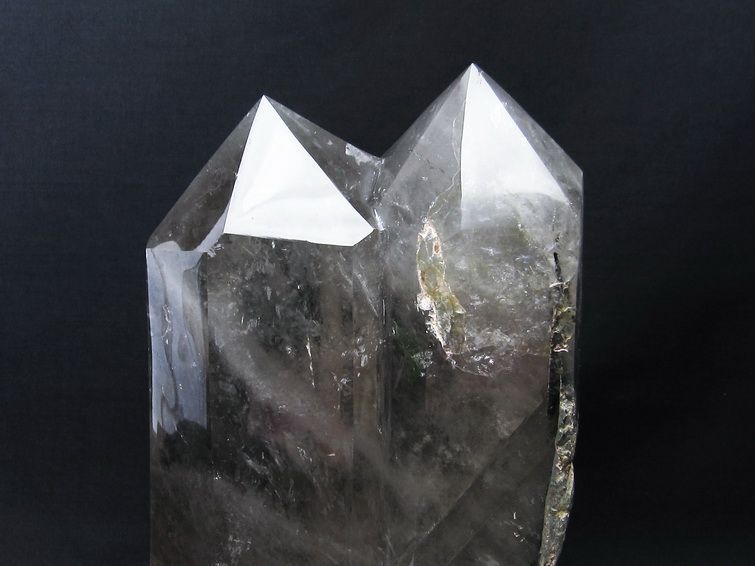6.1Kg 水晶 六角柱 ダブルポイント 台座付属 一点物 162-240