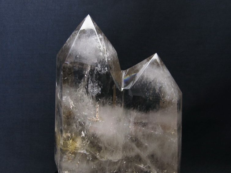 3.9Kg 水晶 六角柱 ダブルポイント 台座付属 一点物 162-244