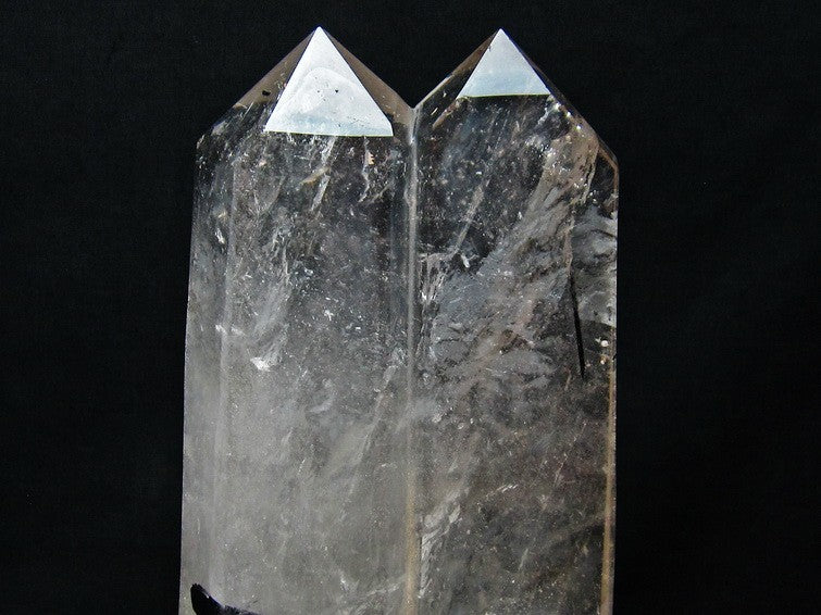 2.8Kg 水晶 六角柱 白水晶 水晶ポイント トルマリン入り 台座付属 一点物 162-33