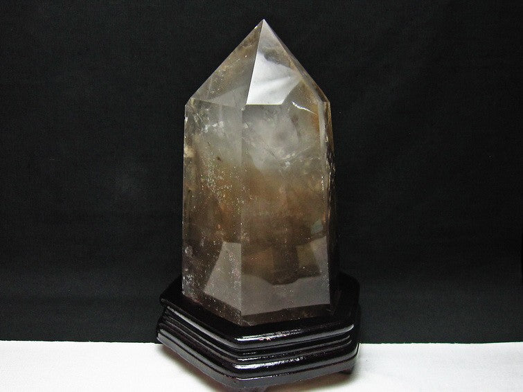 4.7Kg 水晶 六角柱 白水晶 水晶ポイント 虹入り 台座付属 一点物 162-34