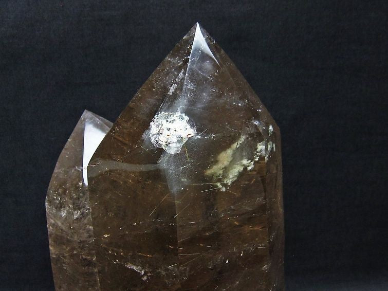 スモーキークォーツ 六角柱 煙水晶 虹入り 3.7Kg 台座付属 一点物 162-64
