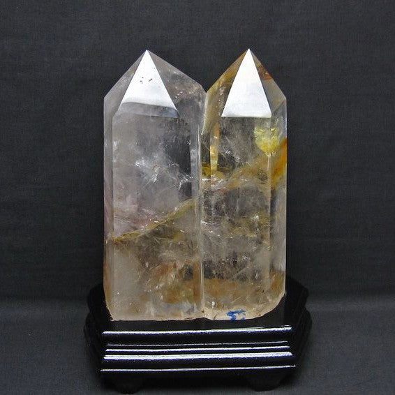 3.5Kg 水晶 六角柱 白水晶 水晶ポイント 台座付属 送料無料 一点物 162-75