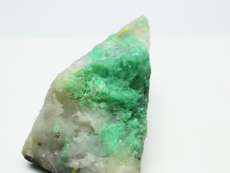 エメラルド 原石 143g 一点物 171-2700