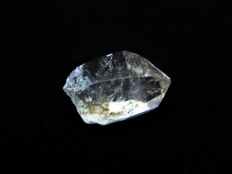 オイルインクォーツ 水晶 原石 石油入り オイルクォーツ 一点物 171-2931