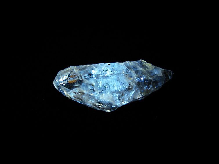 オイルインクォーツ 水晶 原石 石油入り オイルクォーツ 一点物 171-3013
