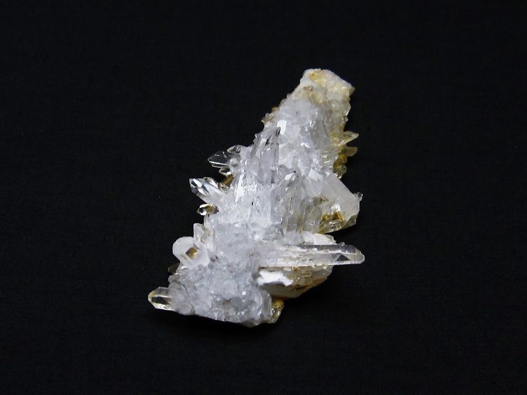 水晶 クラスター 69g 水晶 原石 四川省産 一点物 172-1809