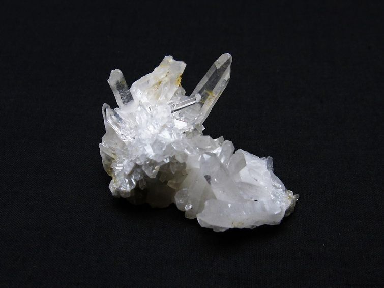 水晶 クラスター 31g 水晶 原石 四川省産 一点物 172-1838