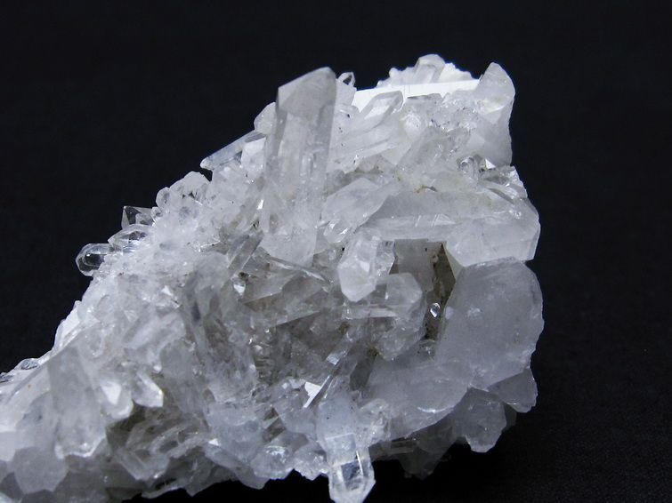 水晶 クラスター 水晶 原石 クリスタル 四川省産 一点物 172-2050