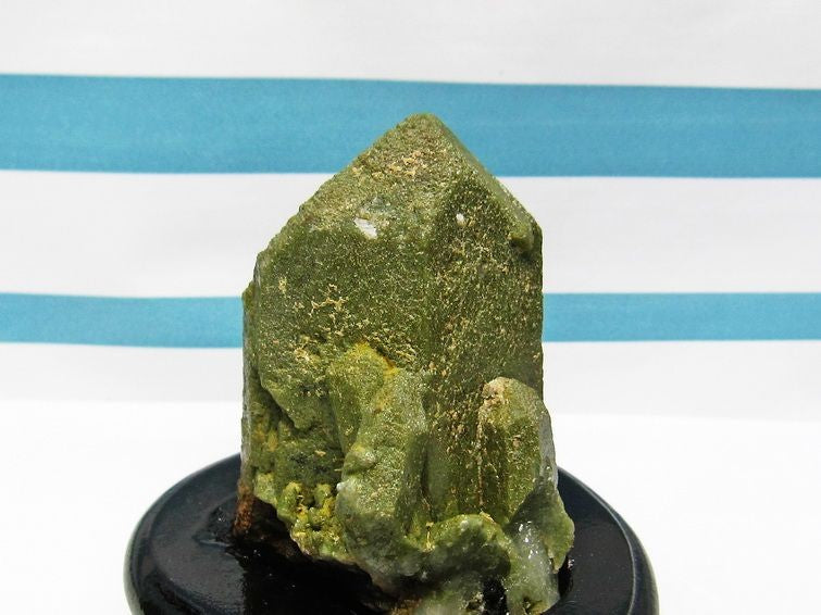 水晶クラスター 176g 天然 原石 アメリカ産 グリーンファントム 一点物 172-41