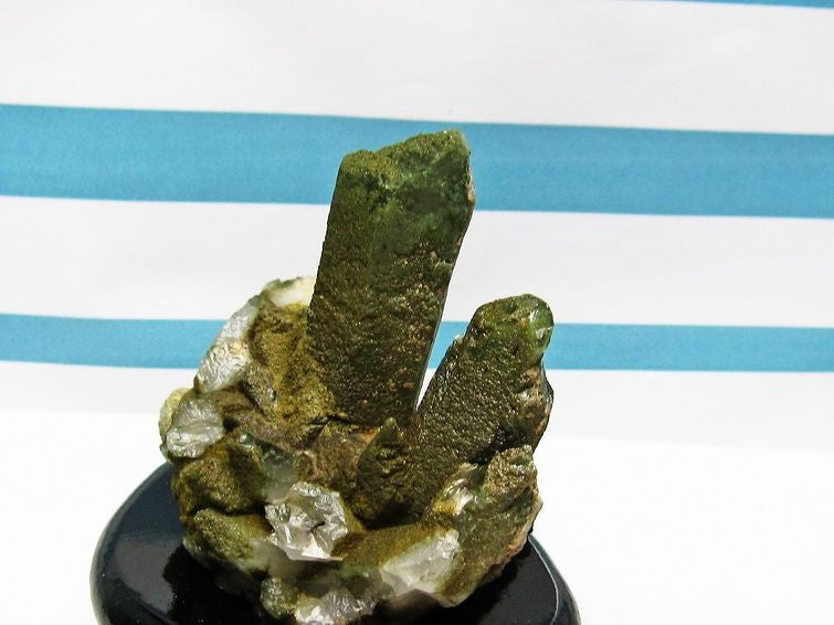 水晶クラスター 168g 天然 原石 アメリカ産 グリーンファントム 一点物 172-42