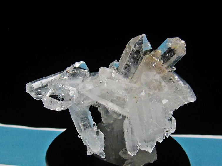 水晶クラスター 84g 天然 原石 アメリカ産 ファーデンクォーツ入り 一点物 172-56