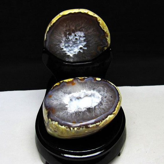 台座付き トレジャーメノウ アゲート トレジャーメノウ アゲート 瑪瑙 メノウ 置物 台座付属 送料無料