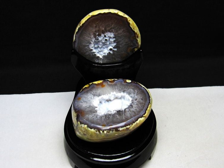 トレジャーメノウ 財宝瑪瑙 アゲート 専用台座付属 一点物 175-419