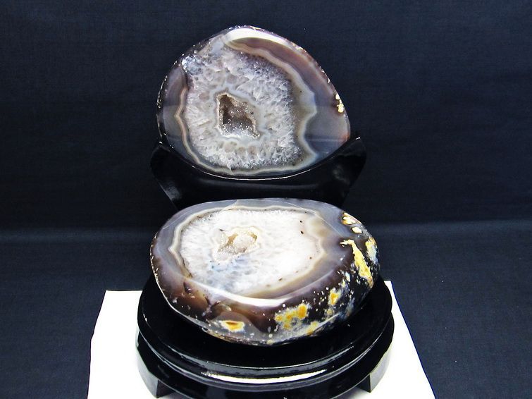 3.4Kg トレジャーメノウ アゲート ジオード 財宝メノウ 聚宝盆瑪瑙 台座付属 一点物 175-881