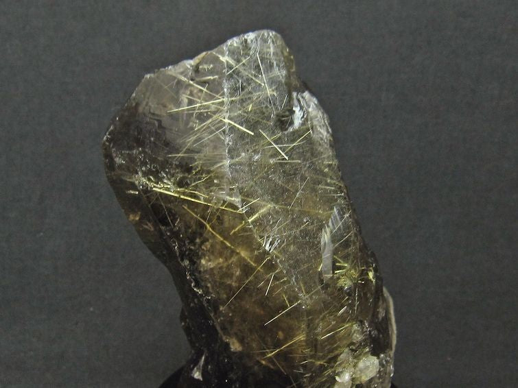1.7Kg スモーキークォーツ 煙水晶 原石 ルチルクォーツ入り 台座付属 一点物 181-408