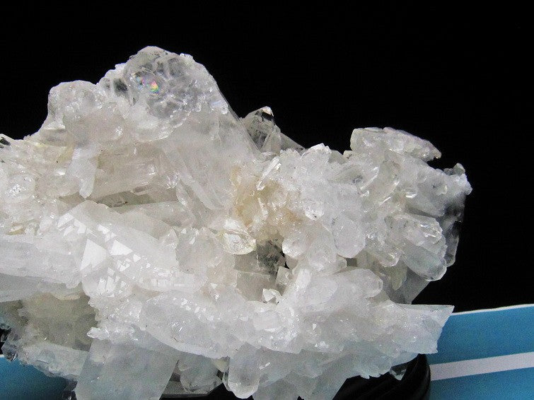 水晶クラスター 原石 1.5Kg アメリカ産 ファーデンクォーツ入り 一点物 182-102