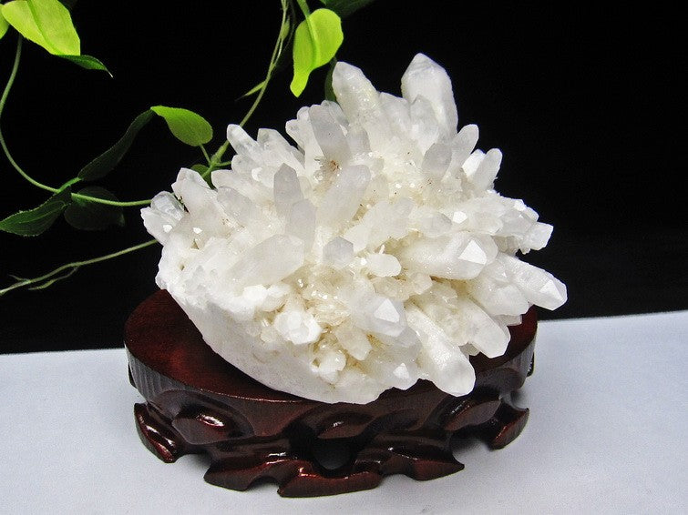 水晶クラスター 原石 1.3Kg 台座付属 一点物 182-246