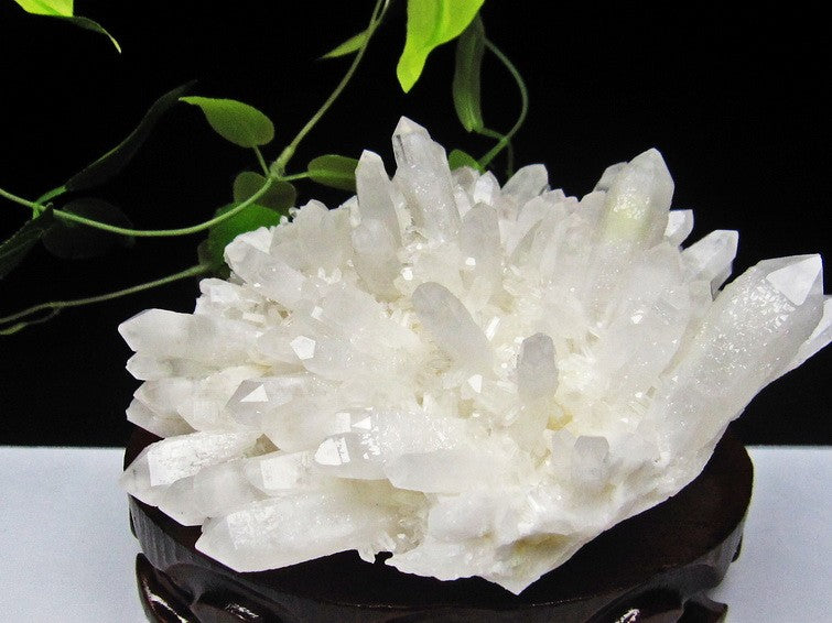 水晶クラスター 原石 1.3Kg 台座付属 一点物 182-246