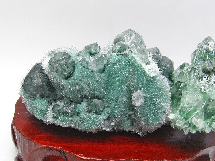 緑水晶 クラスター 598g 台座付属 一点物 182-605