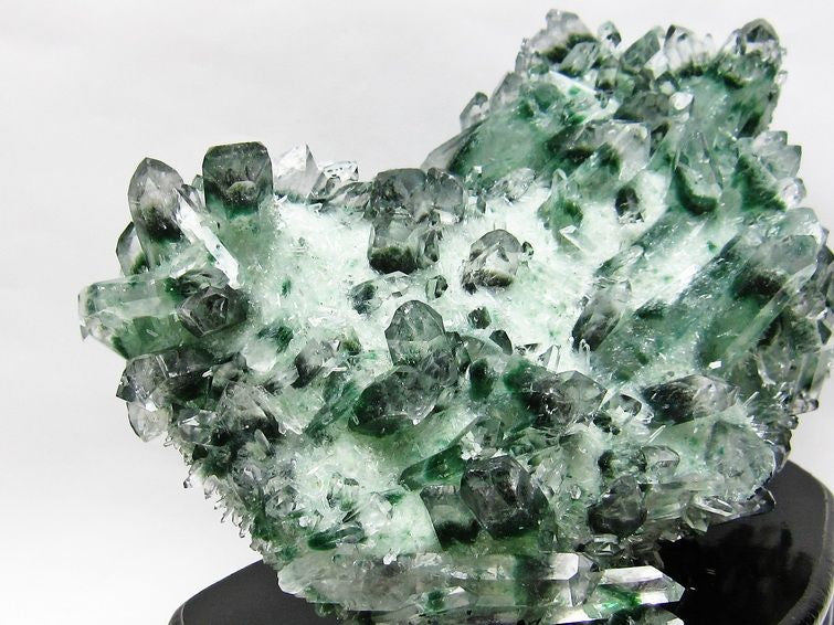 1.7Kg 緑水晶 クラスター 一点物 182-81