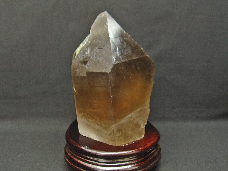 2.6Kg スモーキークォーツ 煙水晶 原石 虹入り ルチルクォーツ入り 台座付属 一点物 191-65