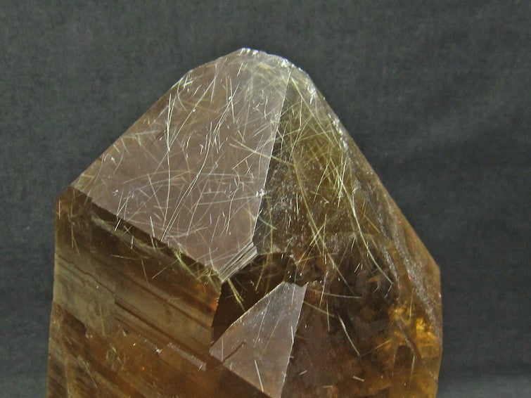 2.5Kg スモーキークォーツ 煙水晶 原石 ルチルクォーツ入り 台座付属 一点物 191-70