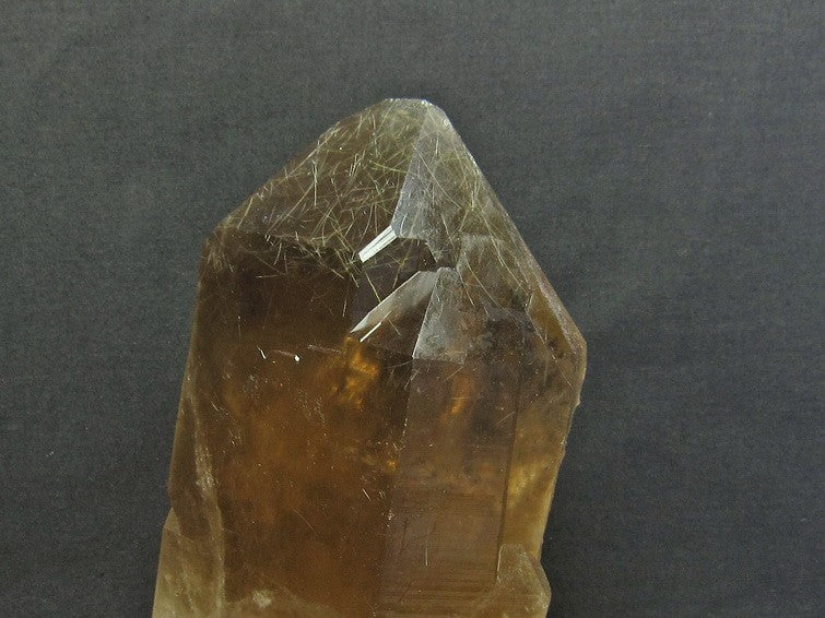 2.5Kg スモーキークォーツ 煙水晶 原石 ルチルクォーツ入り 台座付属 一点物 191-70